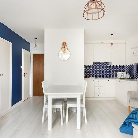 Zlota Blue Modern Studio Warsaw Exterior photo