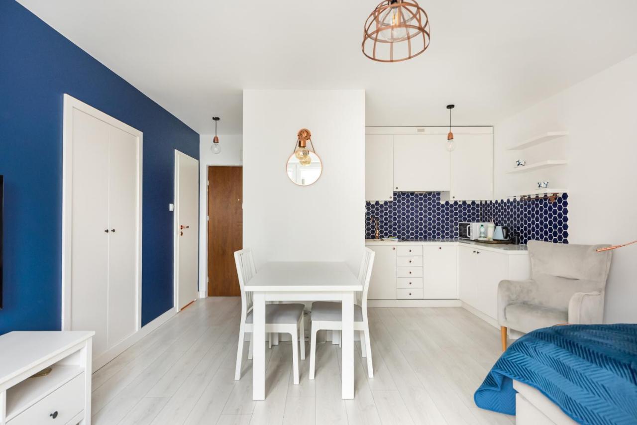 Zlota Blue Modern Studio Warsaw Exterior photo